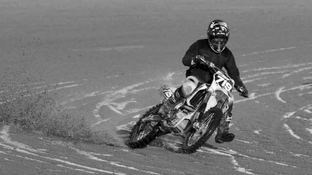 COMP 1 Mono PDI 18 Cutting Ruts In The Sand by Gavin Thorne