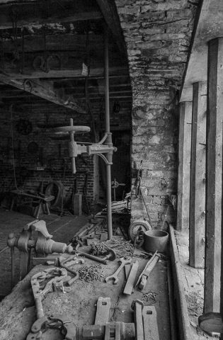 COMP 1 Mono PDI 19 Stable Workshop by Kevin Derbin