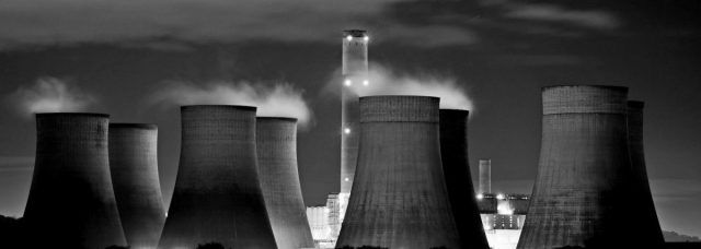 COMP 1 Mono PDI 20 Night Power by Neil Hopperton