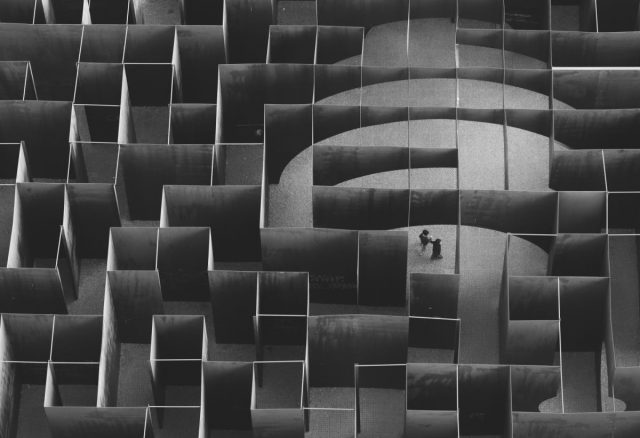 COMP 7 MONO PRINT 18 Zahyr Caan_The Labyrinth_1